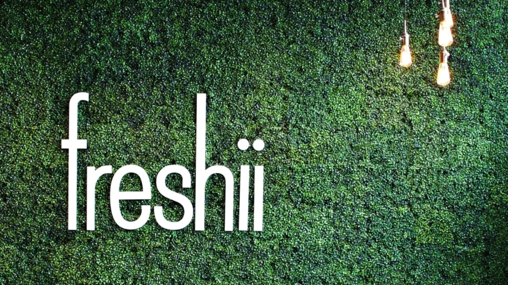 freshii-greenwall (2)