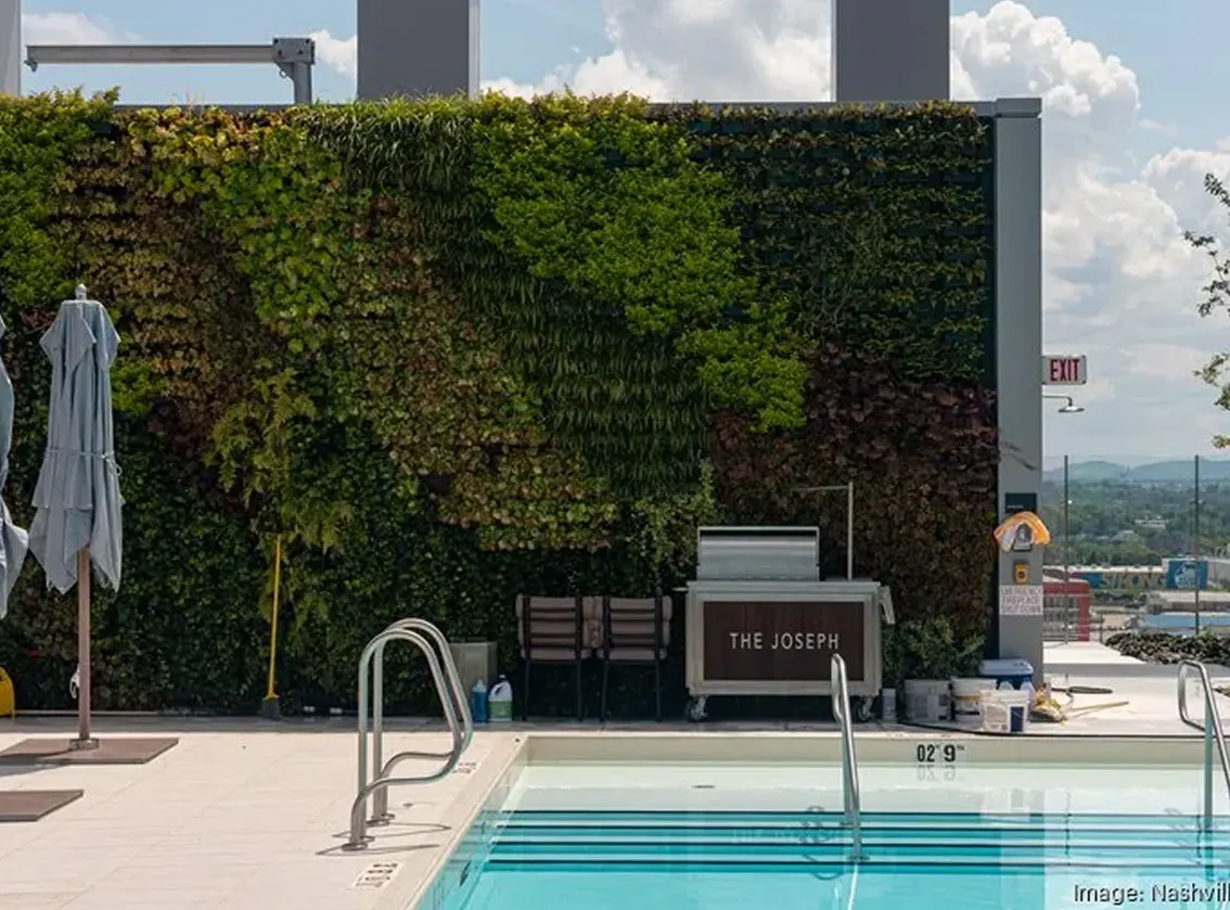 Living Vertical Gardens